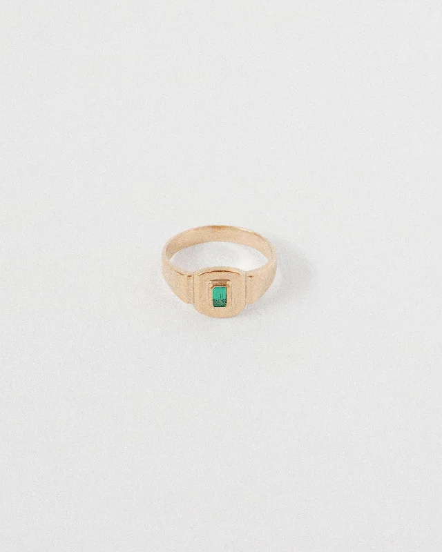 luxury diamond ring for special occasions -PICNIC RING | EMERALD