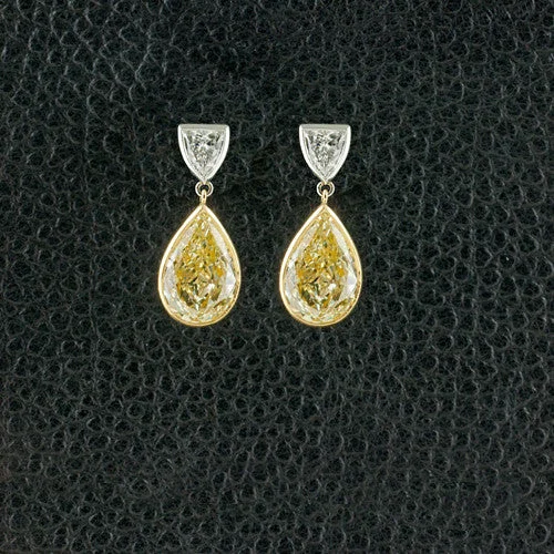 gold tassel earrings for women -Yellow & White Diamond Drop Earrings